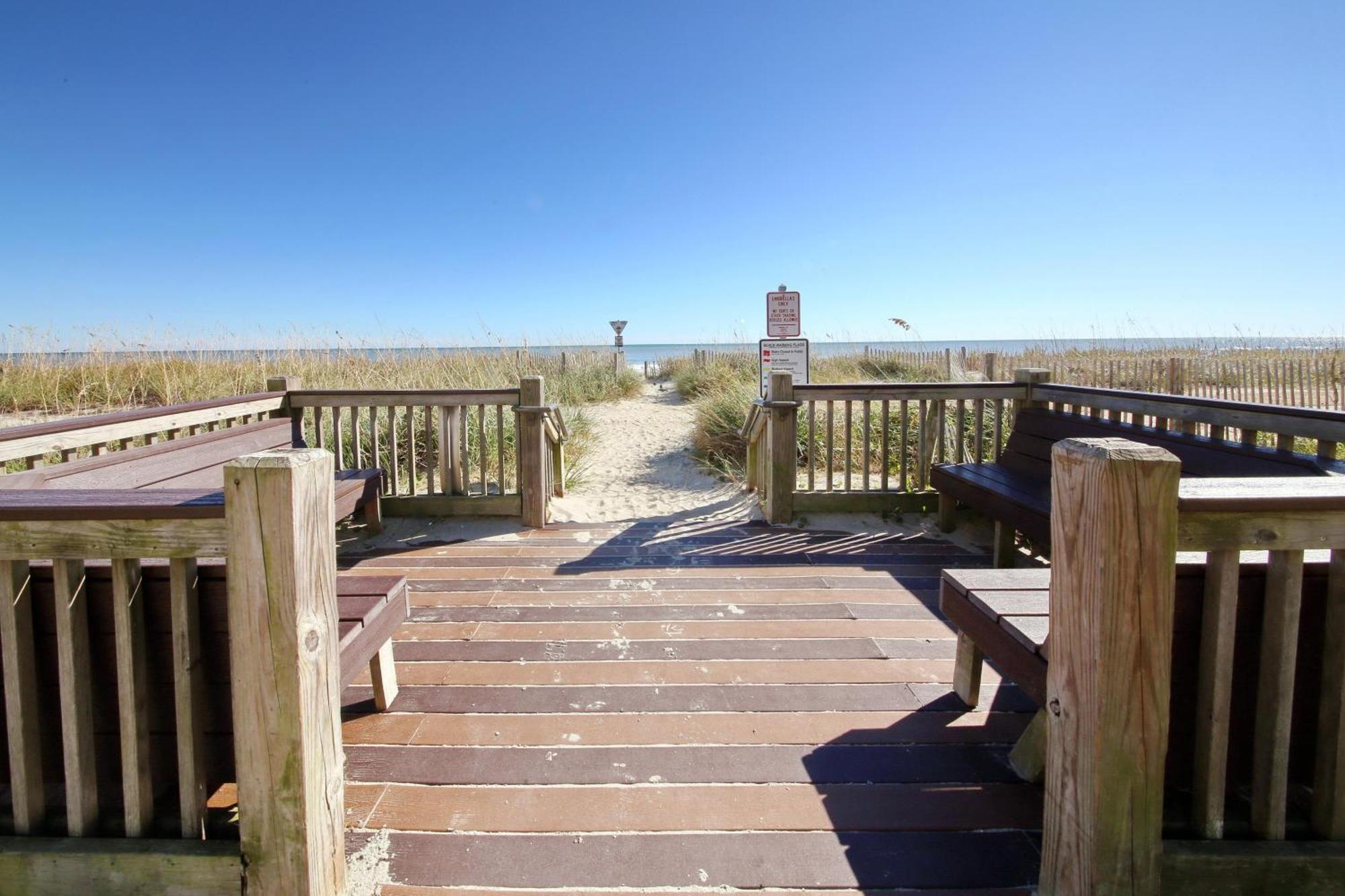2501 S Ocean Blvd, 1109 - Ocean Front Sleeps 6 Villa Myrtle Beach Exteriör bild